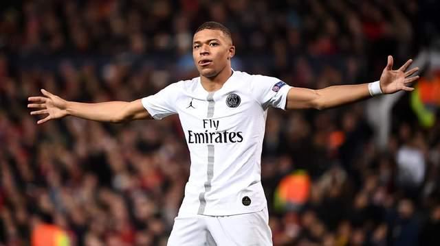 斯基拉：富安健洋加盟阿贾克斯只差体检，双方已经达成协议（斯基拉：阿贾克斯与富安健洋已谈妥，转会只待体检）