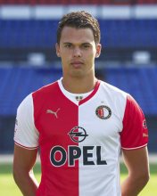 篮球CBA季后赛门票售罄，黄牛加价300%（CBA季后赛一票难求，黄牛价飙至原价3倍）