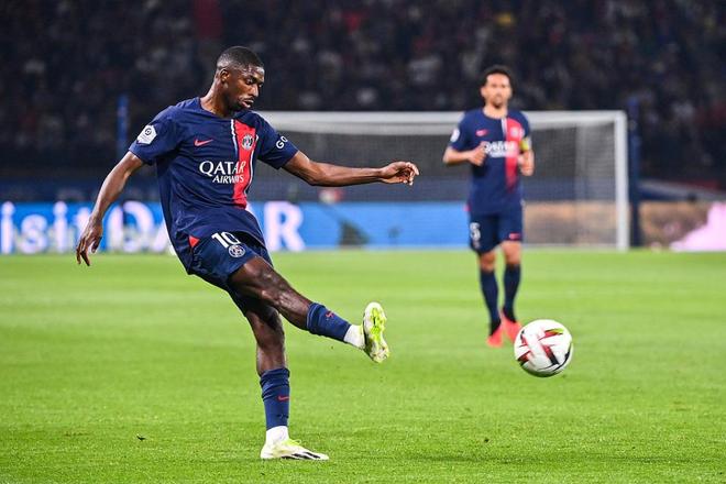 阿斯：阿诺德是左大腿肌肉受伤，与最近一次的伤处不同（阿斯报：阿诺德左大腿肌肉受伤，伤处与最近一次不同）