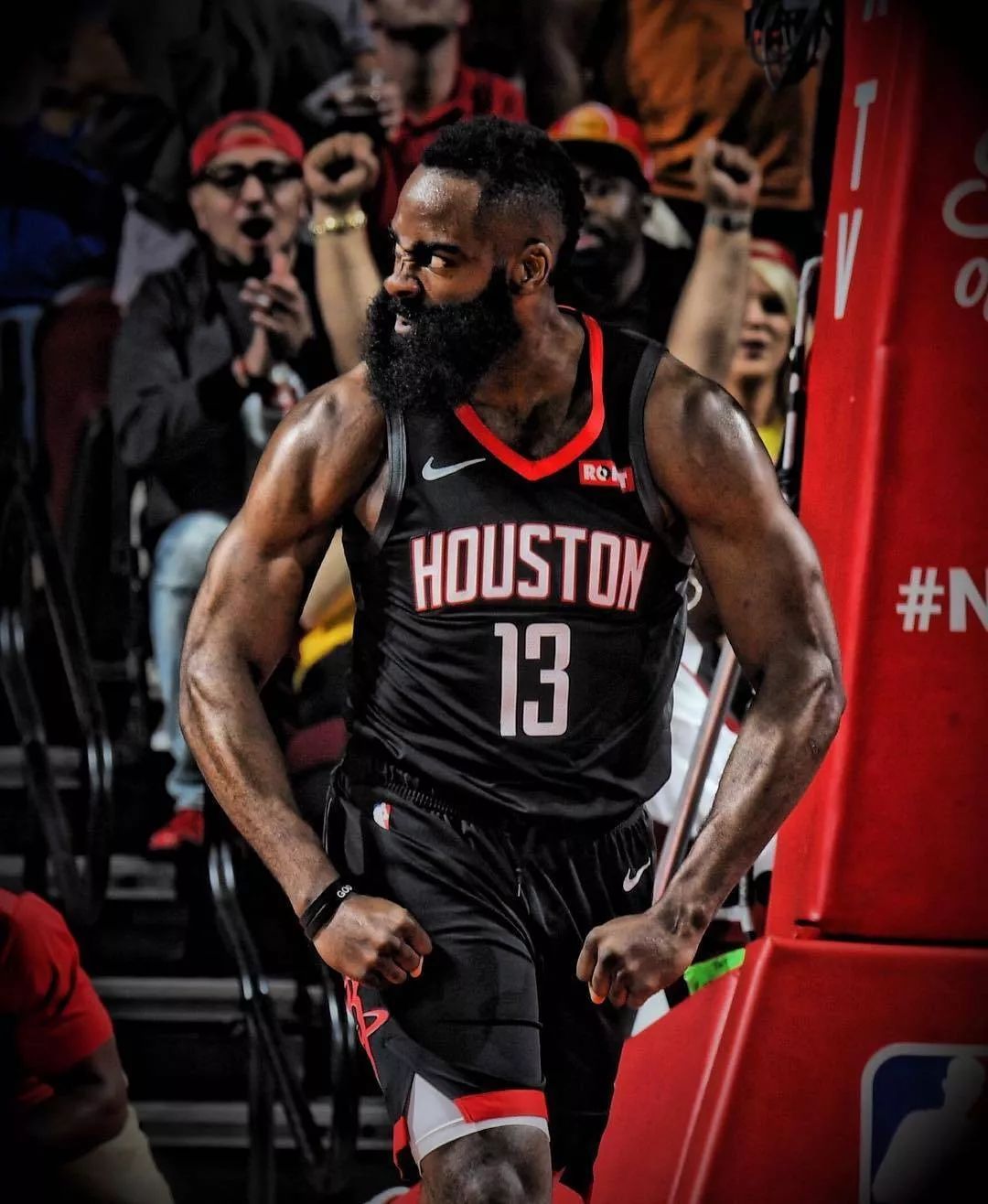 21到01！博洛尼亚晋级AC米兰遭绝杀，意甲八强格局生变（从2-1到0-1！博洛尼亚闯关、AC米兰遭绝杀，意甲八强格局生变）