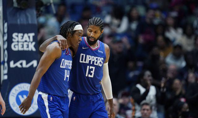 海港发布官方Vlog：旧将奇塔迪尼重回浦东足球场（海港推出官方Vlog：昔日旧将奇塔迪尼重返浦东足球场）