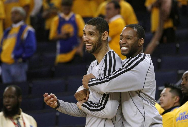 跟队：引进塞门约后，曼城可能会卖掉萨维尼奥或鲍勃中的一人（随队记者：曼城签下塞门约后，萨维尼奥与鲍勃或将有一人被出售）