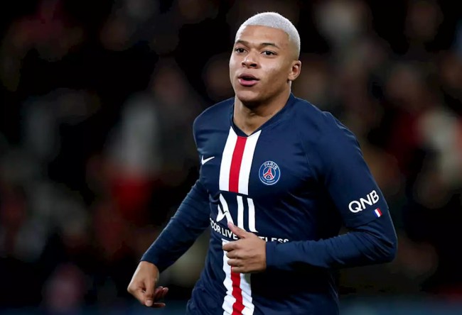 国米10人出战国际比赛日合计出场1083分钟，米兰11人979分钟（国际比赛日：国米10人累计出场1083分钟，米兰11人合计979分钟）