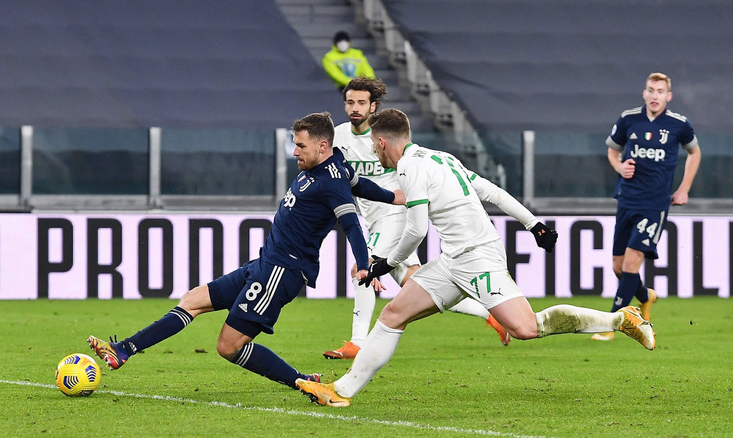 徐尚：与邵佳一的合作非常愉快，中超收官战将由德国助教来带（徐尚称与邵佳一配合默契，中超收官战交由德国助教指挥）