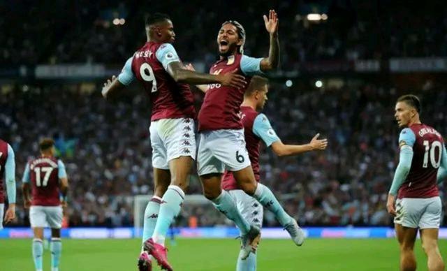 斯皮纳佐拉：我们没能踢好，感觉本菲卡更强、更具侵略性（斯皮纳佐拉直言发挥不佳：本菲卡实力与侵略性占上风）