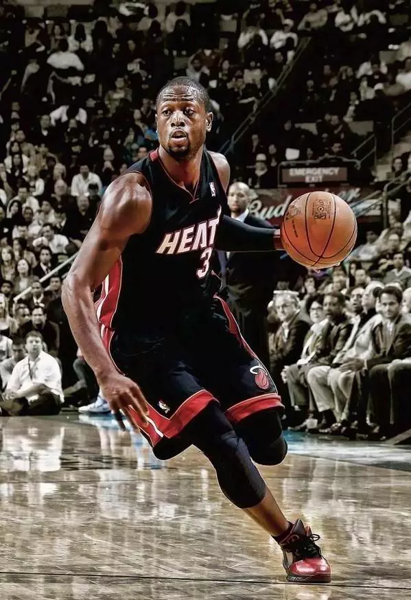 广东队33分大胜狂风晋级CBA决赛（广东队以33分优势击败狂风队，挺进CBA总决赛）