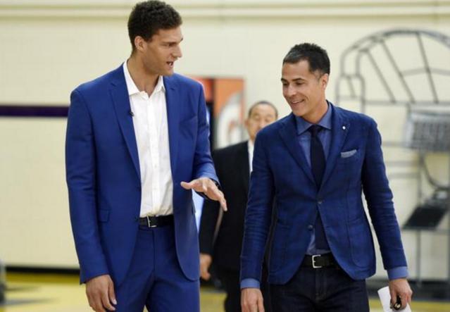 2025／26赛季英超：鲁尼公开评论萨拉赫损害了利物浦的稳定（英超2025／26：鲁尼对萨拉赫的公开言论被指破坏利物浦稳定）